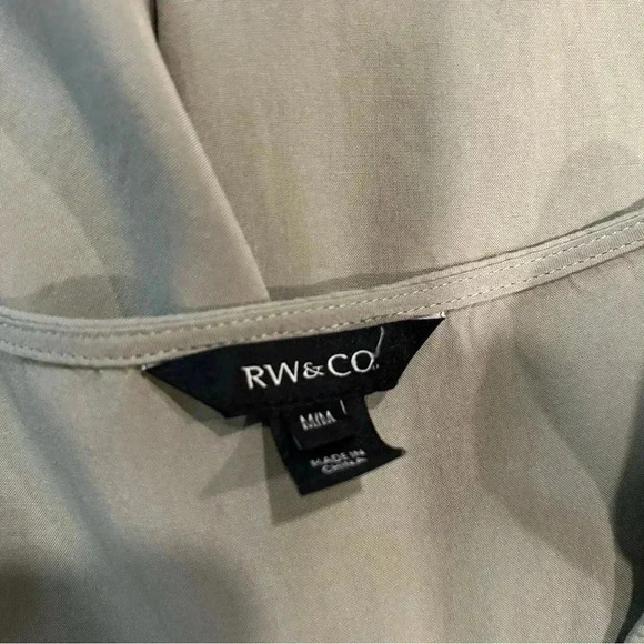 RW &  Co Blouse - Picture 5 of 6